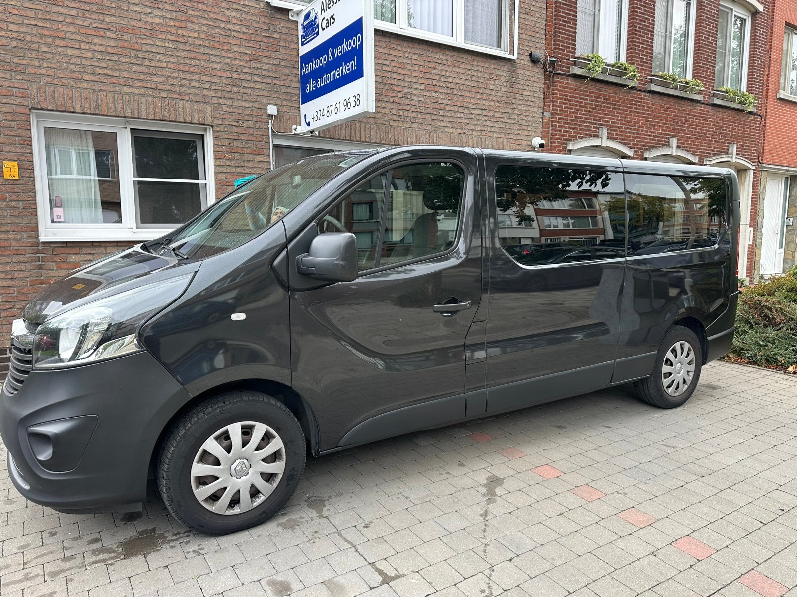 Opel Vivaro L2H1 1.6dci Biturbo! Airco* Navi* 8pl*, Auto's, Voorwielaandrijving, Dealer onderhouden, Stof, Vivaro