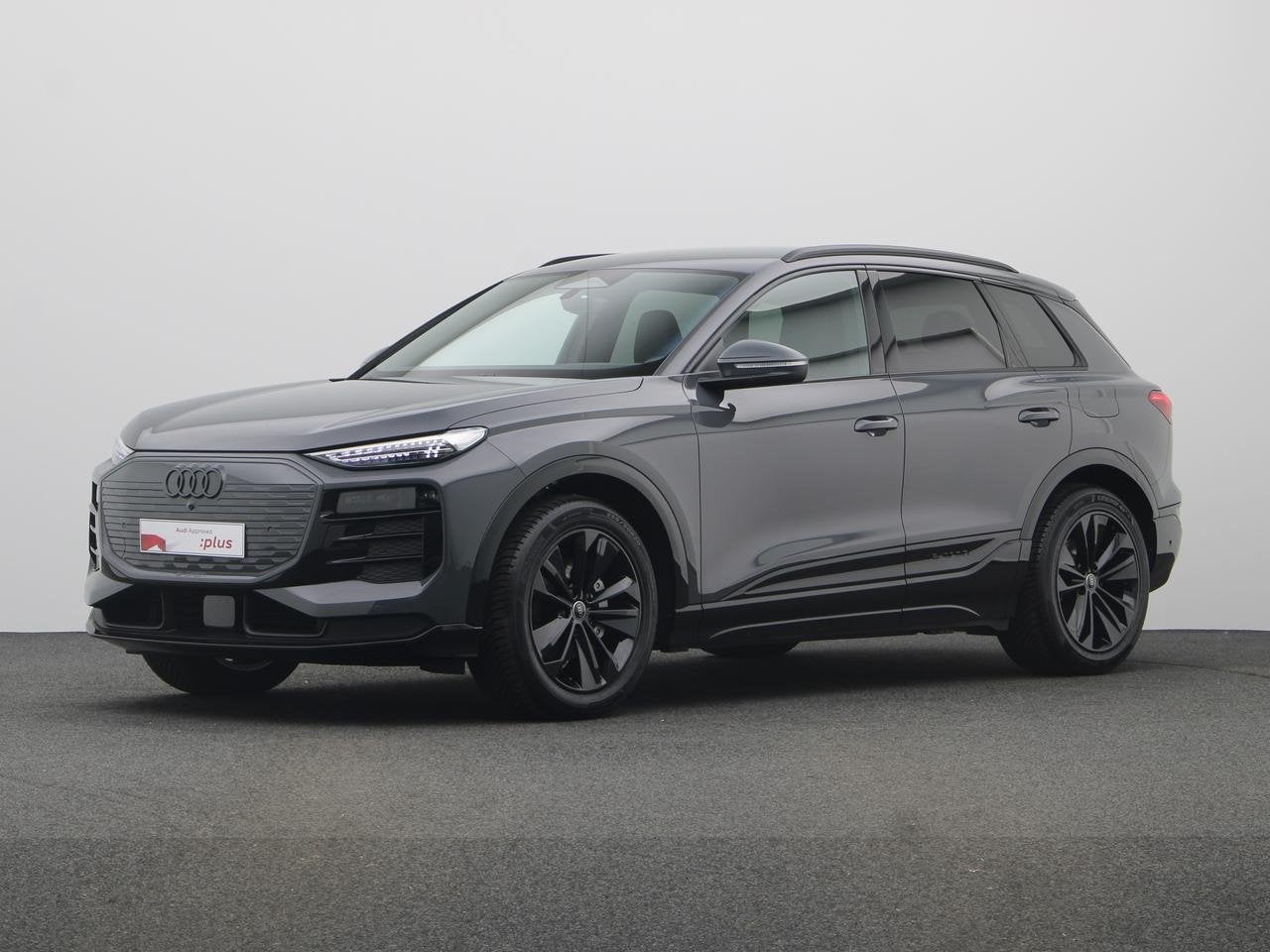 Audi Q6 e-tron S-LINE 100 kWh 50  306 PK, Auto's, Lederen bekleding, https://public.car-pass.be/vhr/95135f7d-4ab5-4173-810c-d5a5759d8120