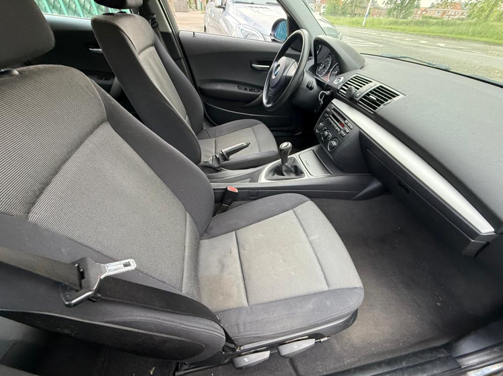 Bmw 120i, 1 Reeks, Bedrijf, Handgeschakeld, 5 deurs