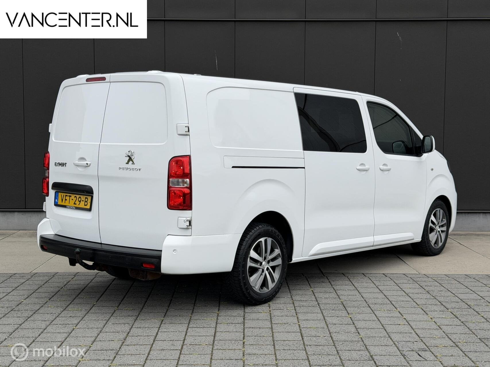 Peugeot Expert 2.0 BlueHDI 120PK Automaat DC Long L3 Airco, Wit, Bedrijf, 5 deurs, Te koop