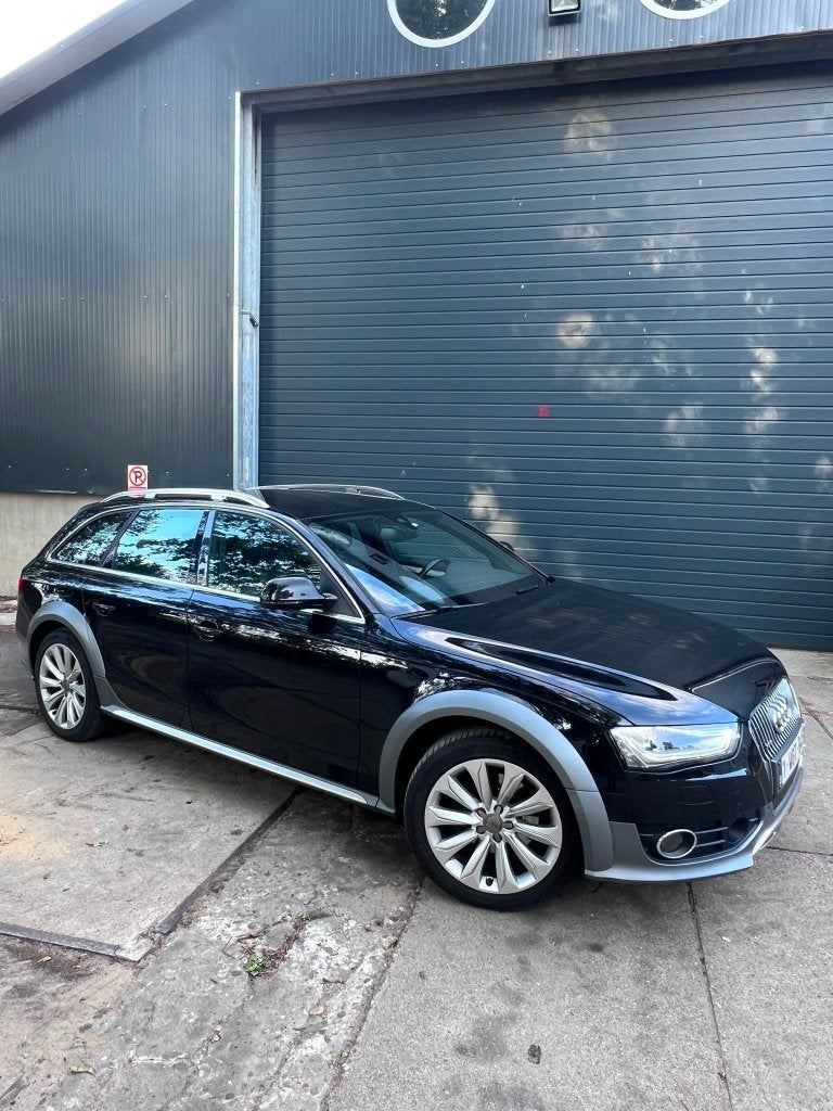 Audi A4 allroad quattro, Auto's, Automaat, 149 g/km, Zwart, Leder