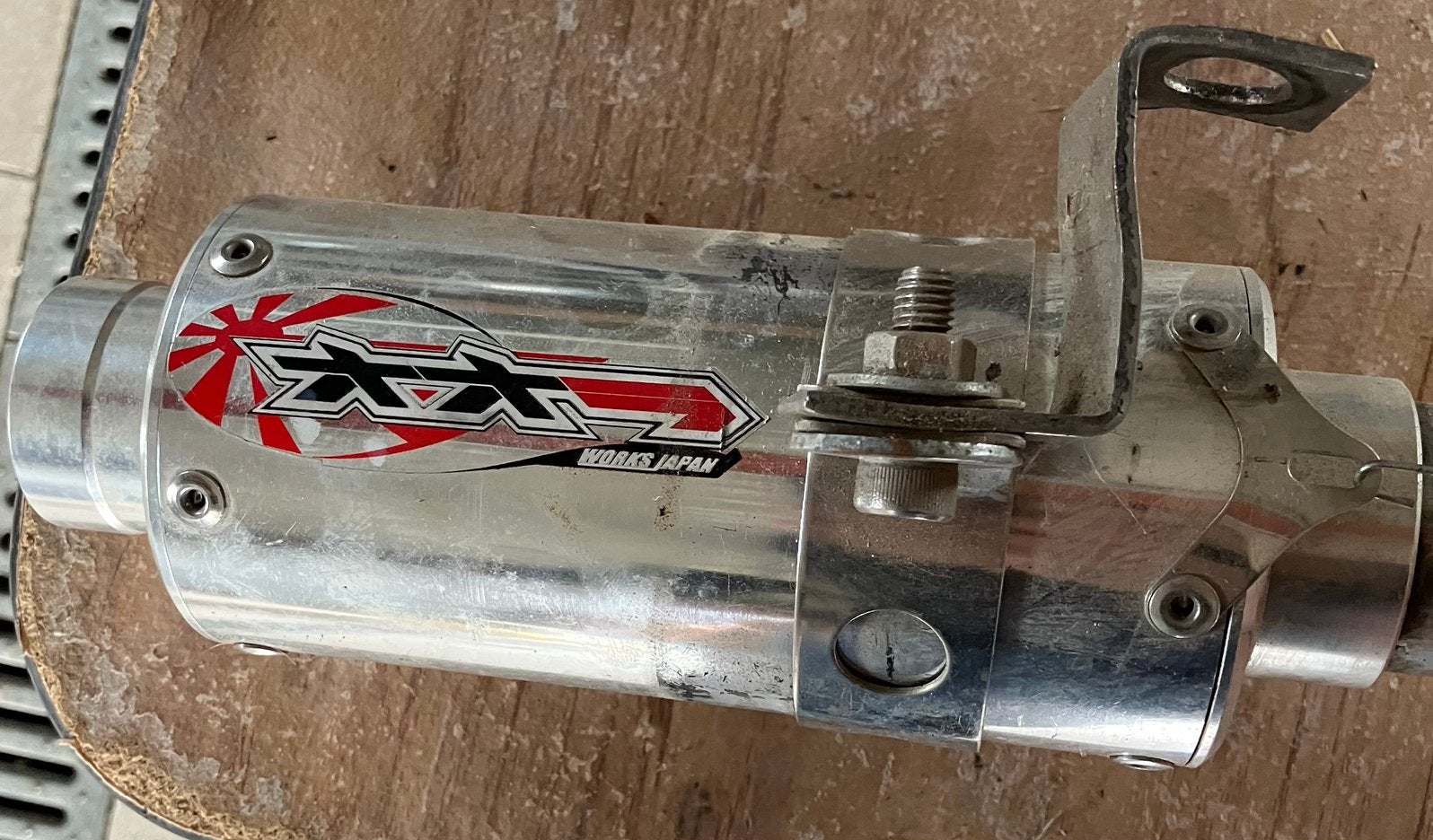 Uitlaat japan works voor mini 4 takt, Ophalen