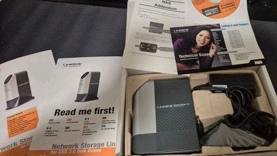 Vintage Linksys NSLU2 (The Slug) – Complete Network Storage, Computers en Software, Netwerk switches, Ophalen of Verzenden