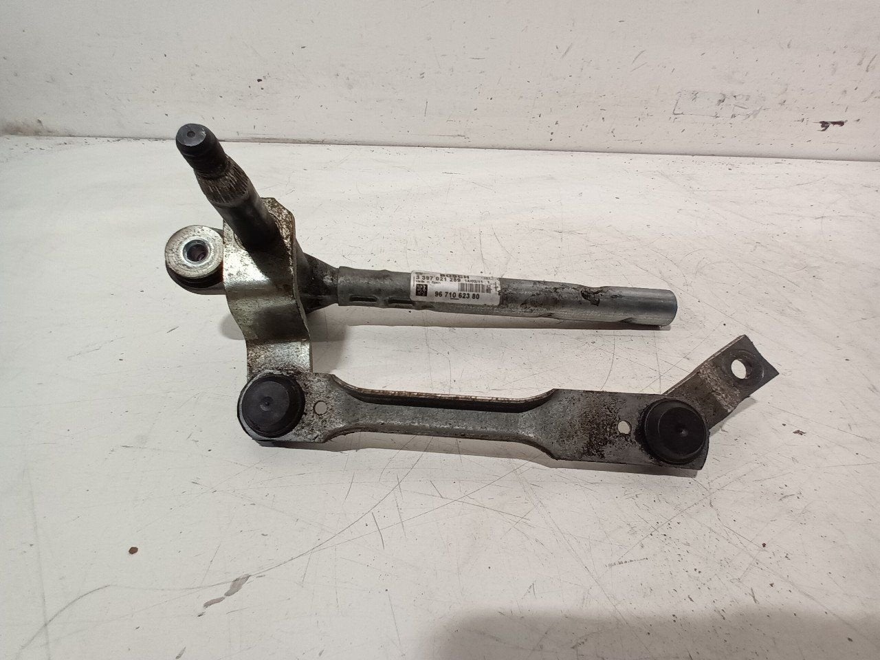 Ruitenwisser mechaniek voor Peugeot 5008, Onderdelen@venauto.nl, Van der Ven Autorecycling B.V., Ettenseweg 76, 4706 PB Roosendaal, The Netherlands