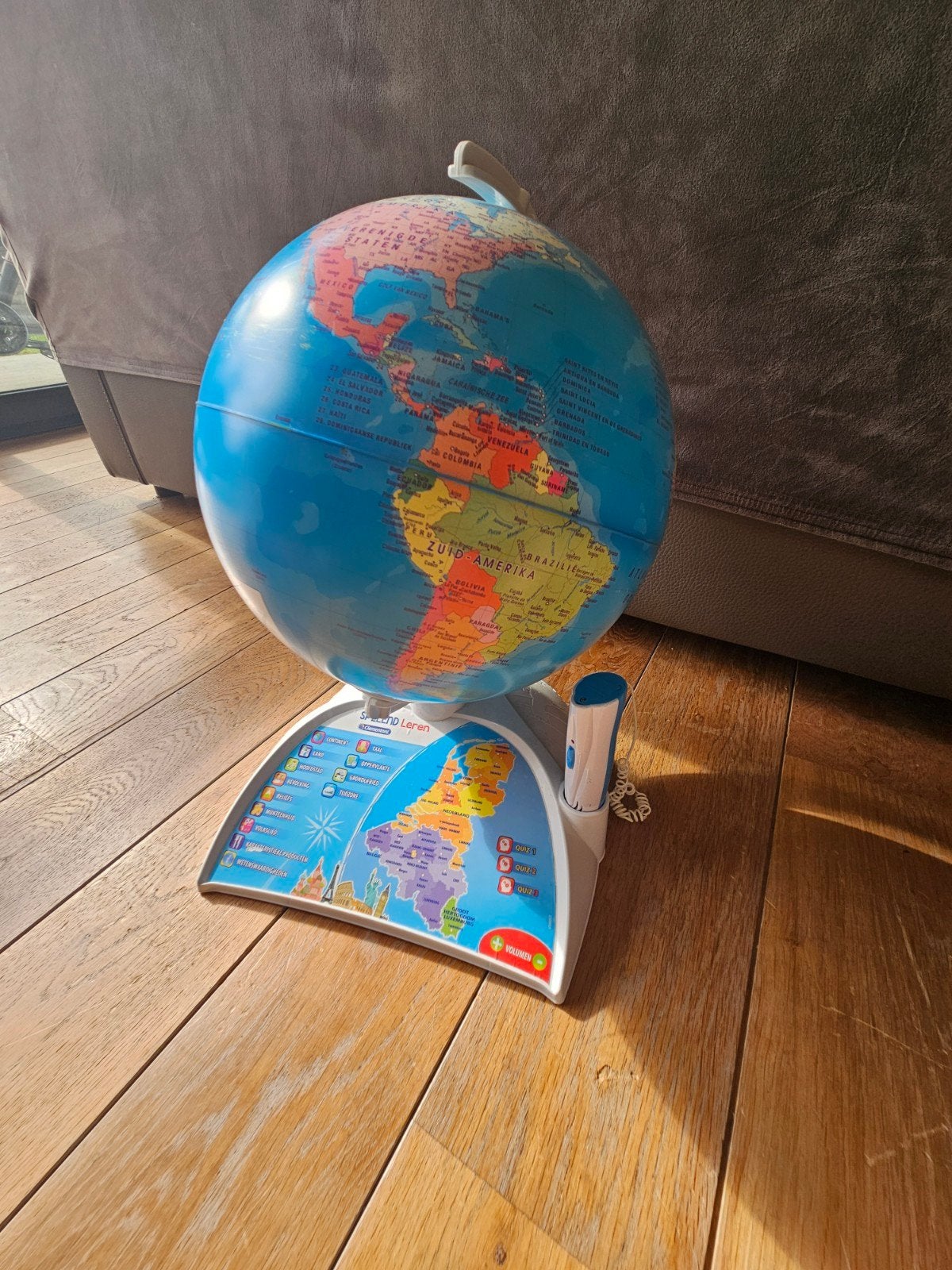 elektrische weereldbol, Kinderen en Baby's, Ophalen of Verzenden, Zo goed als nieuw