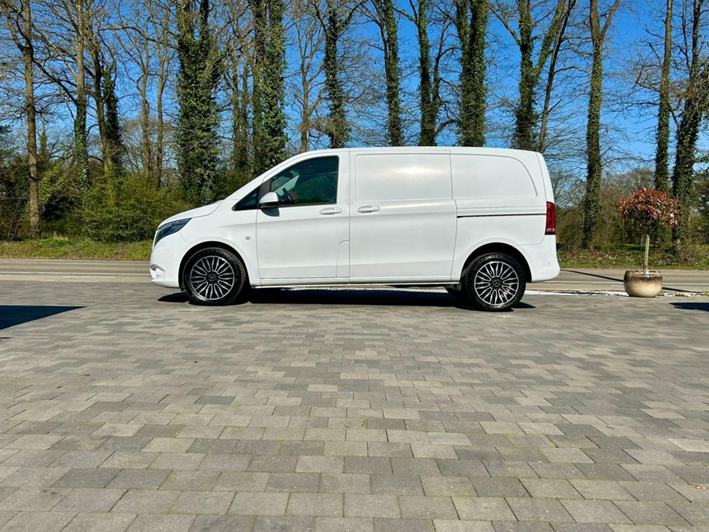 AUTOMAAT | MERCEDES VITO | FULL OPTIE, Cuir, Achat, Entreprise, Entretenue par le concessionnaire