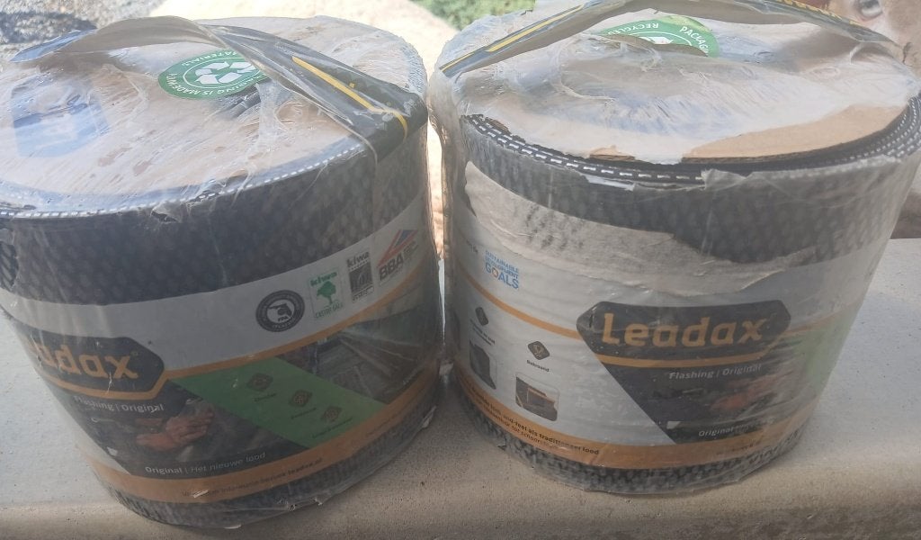 LEADAX LOODVERVANGER dakloos 2 rollen van 6 meter 15cm €60, Overige materialen, Zwart, Overige typen, Nieuw