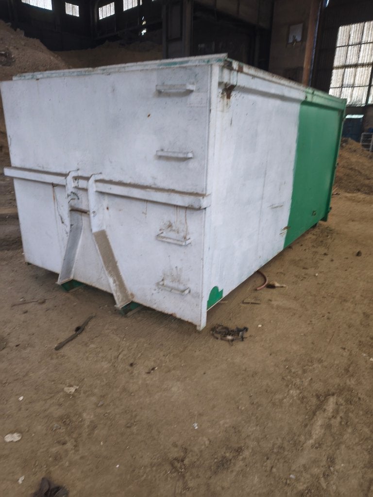 Container, Enlèvement