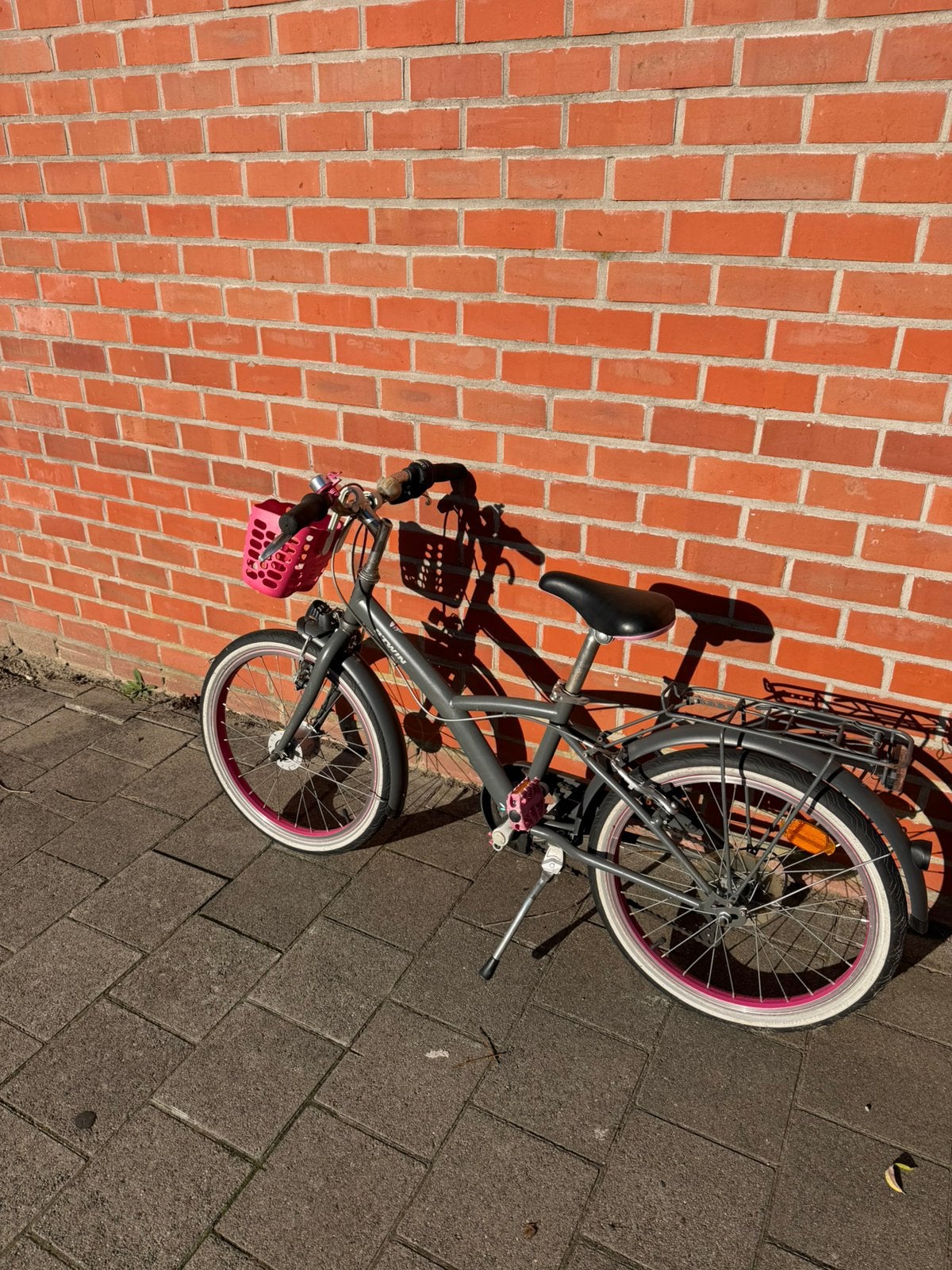 Meisje fiets 20 inch, Fietsen en Brommers, Ophalen, Zo goed als nieuw, Velgrem, 16 tot 20 inch
