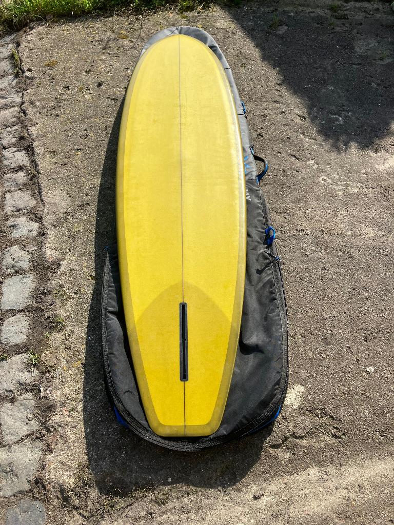 Midlength single fin 7.6  Shaped by Flow and Soul, Ophalen, Zo goed als nieuw, Funboard, Met koord