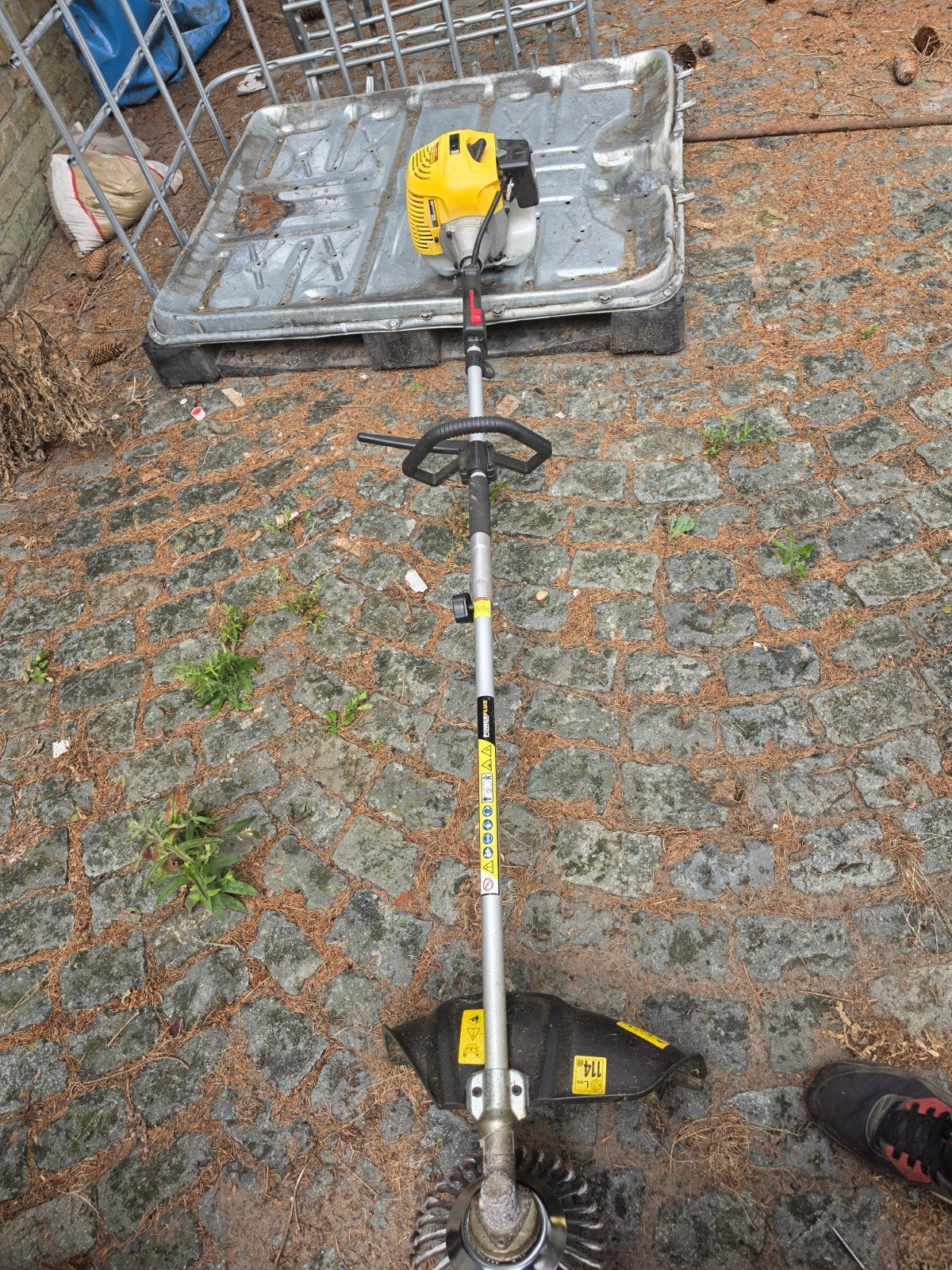 Bosmaaier powerplus, Enlèvement, Comme neuf, Essence, Powerplus