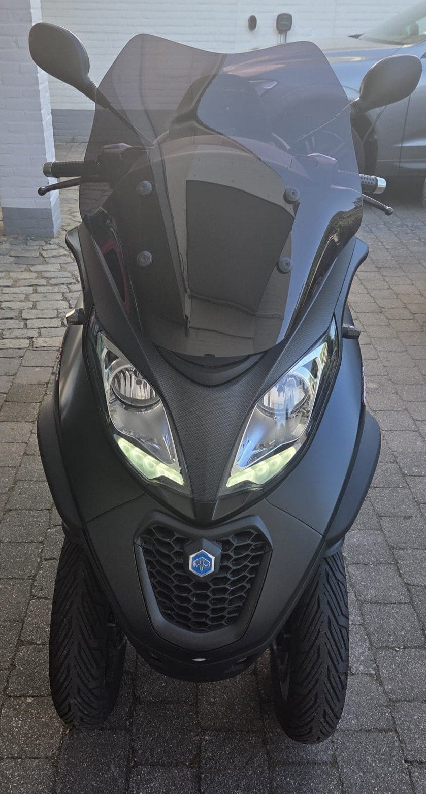 Piaggio mp3 500cc HPE 2021, modèle Advanced Luxe, plein d'op, Motos, Motos | Piaggio, Particulier, 1 cylindre, ABS, Poignées chauffantes