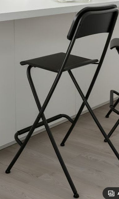 2 tabourets de bar noirs Ikea Franklin, Maison & Meubles, Neuf, 2 tabourets, Enlèvement, Bois