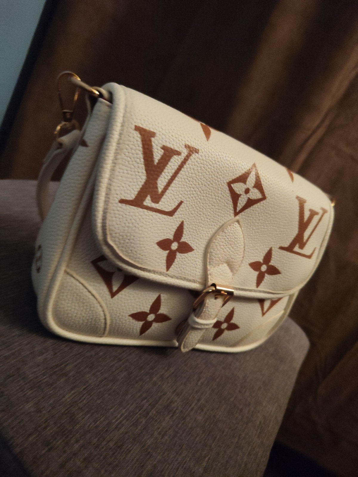 Nieuwe Handtas Lv.. bieden, Ophalen of Verzenden
