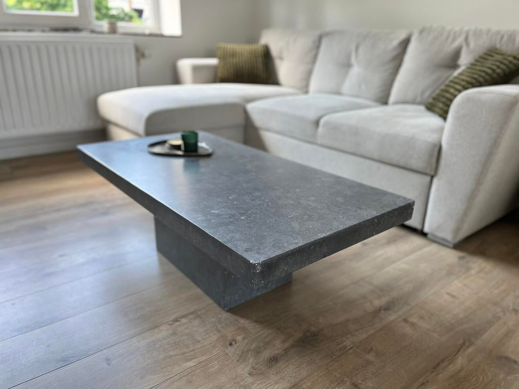 Table basse en pierre bleue, Maison & Meubles, Enlèvement, Utilisé