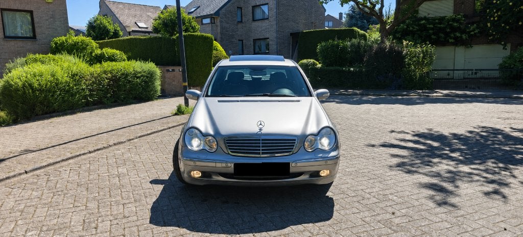 @ Mercedes C180 K 2003 Automaat 164Km Airco Euro 4 CT OK @, Auto's, Automaat, Zwart, 4 cilinders, 1796 cc
