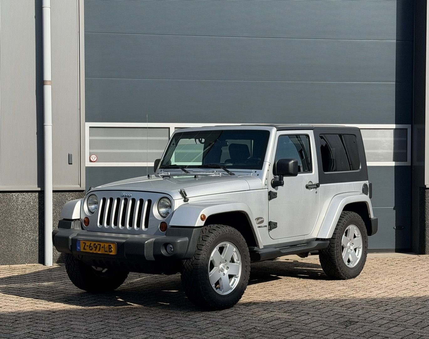 Jeep Wrangler 2.8 CRD Sport bj.2010 Cabrio|Hardtop|Leder|Tre, Auto's, Cabriolet, Cruise Control, Grijs, Wrangler