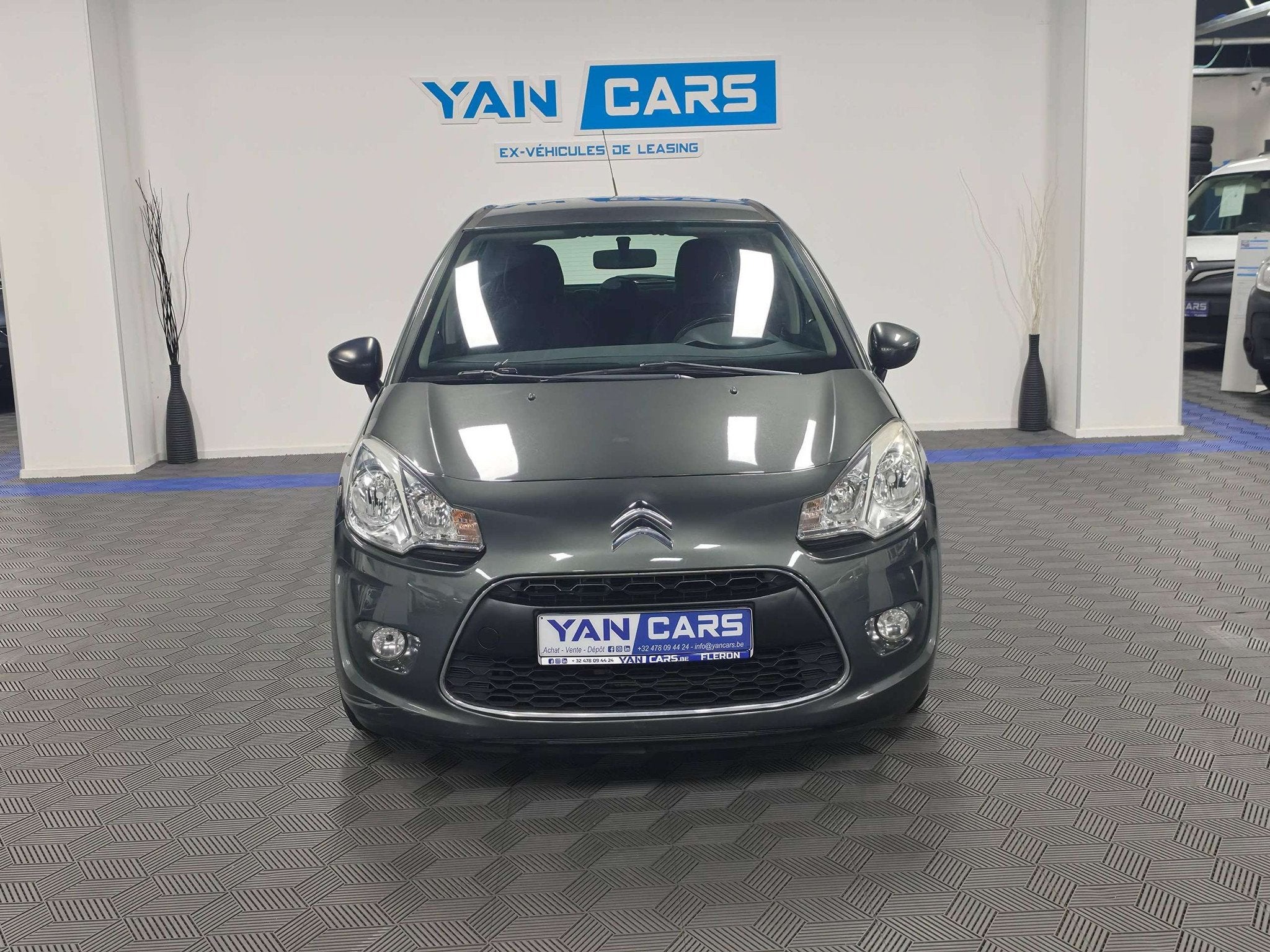 Citroën C3 1.1 essence - Carnet complet - Distribution fait, Autos, Citroën, 1124 cm³, Achat, https://public.car-pass.be/vhr/fc4d8e80-d825-4f38-9c51-2361a4e29172