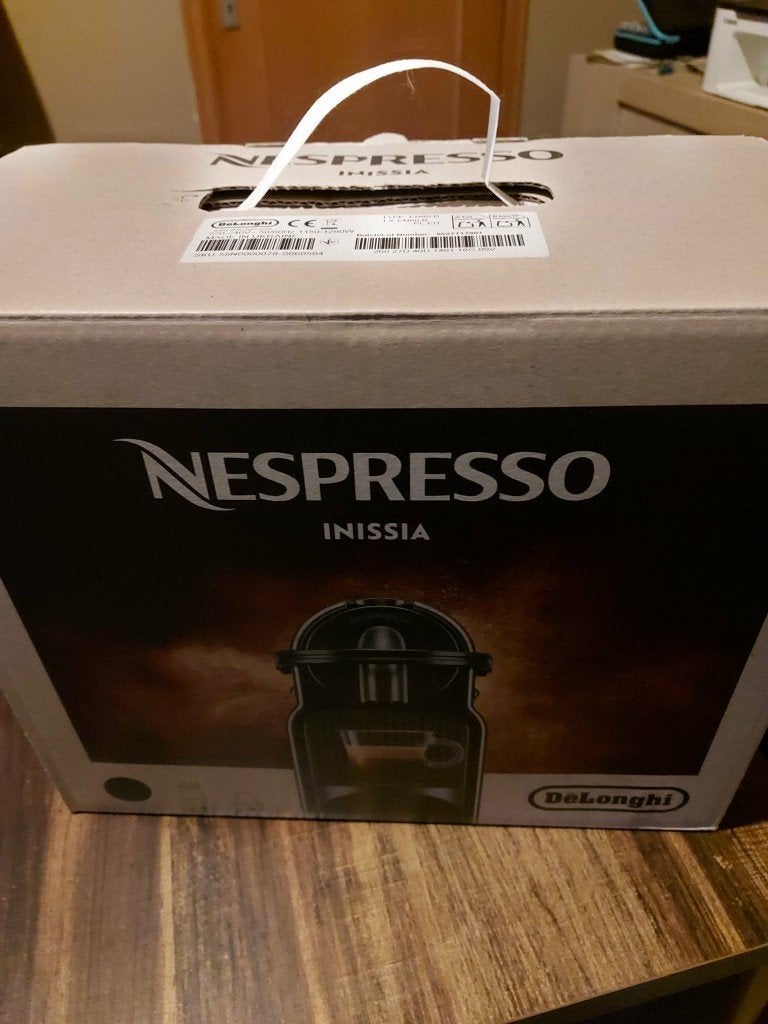 Nespresso Inissia koffiemachine, Electroménager, Neuf, Réservoir d'eau amovible, Dosettes et capsules de café, 10 tasses ou plus