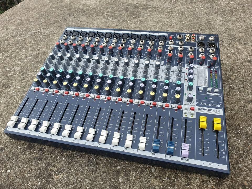 Soundcraft EFX12 (partie fx défectueuse), Musique & Instruments, Tables de mixage, Enlèvement ou Envoi, Utilisé, 10 à 20 canaux