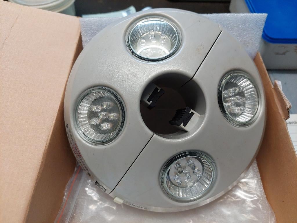Led parasol verlichting, Ophalen