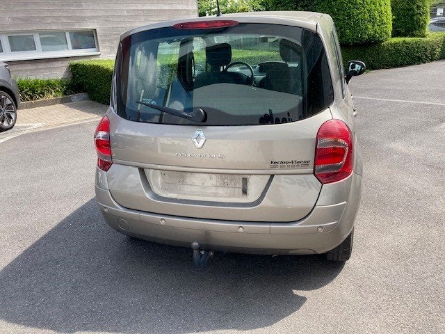 Renault Modus 1.2 16v pack 5d 55kw (bj 2012), Voorwielaandrijving, Zwart, 4 cilinders, Beige
