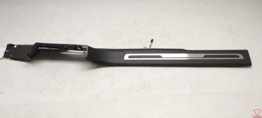 VW Tiguan 5NA 2018 Instaplijst LED Rechts 5NA853370, Gebruikt, Volkswagen, Volkswagen AG, Vw@volkswagen.de