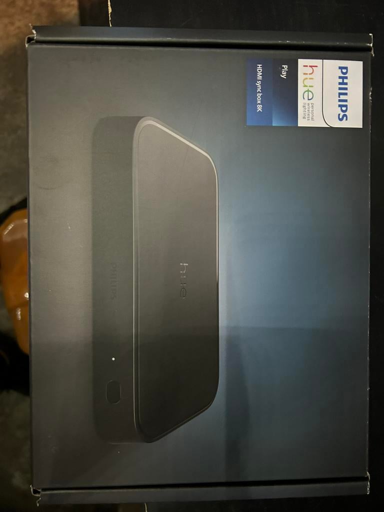 hue sync box 8k, Ophalen of Verzenden, Zo goed als nieuw