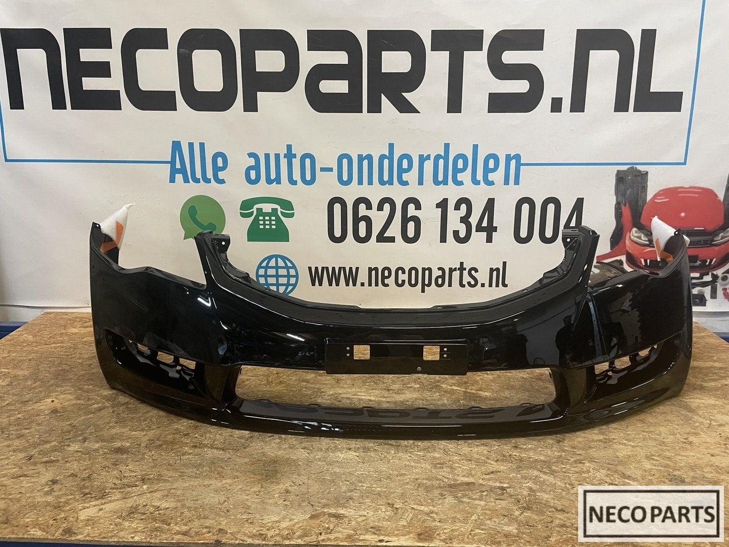 HONDA CIVIC BUMPER VOORBUMPER ORIGINEEL IN KLEUR ZWART, Auto-onderdelen, Carrosserie, Honda, Gebruikt, Ophalen of Verzenden