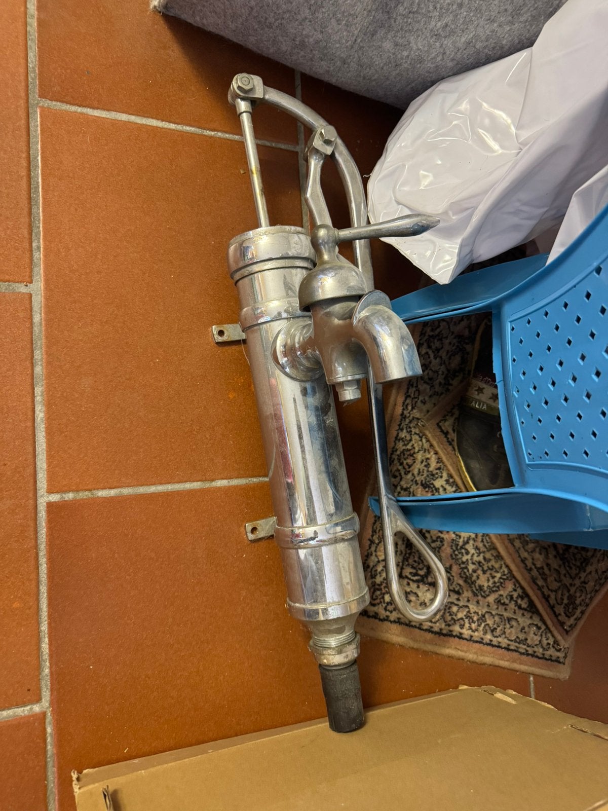 Waterpomp, Ophalen