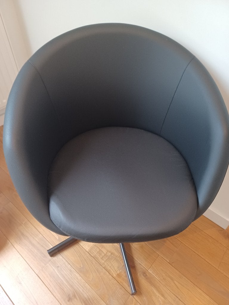 bureauzetel, Huis en Inrichting, Ophalen, Zo goed als nieuw, Zwart, Bureaustoel