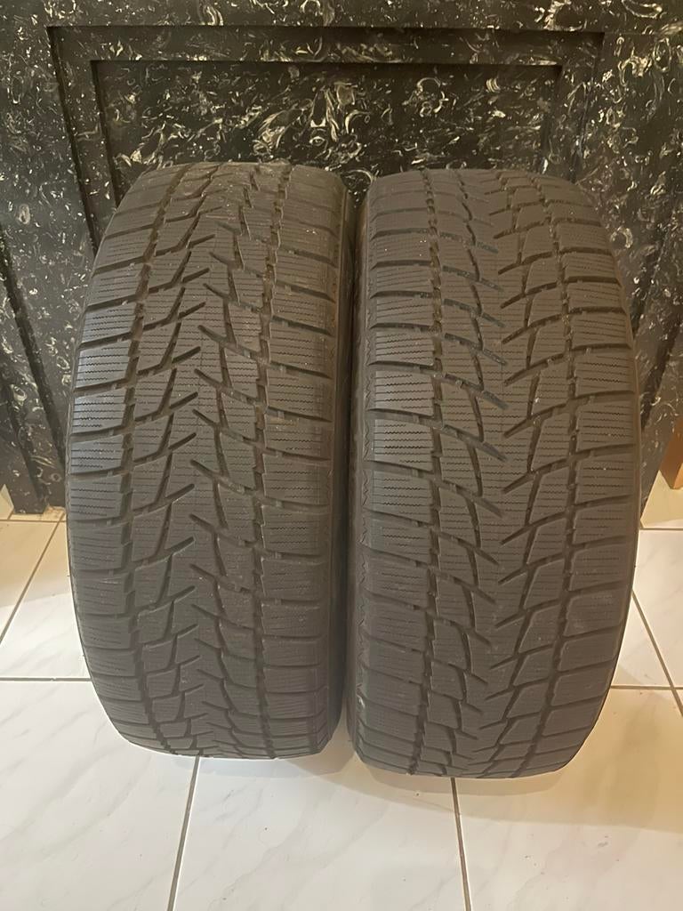 Pneus 225/55/R18, Autos : Pièces & Accessoires, Pneus hiver, Véhicule de tourisme, Enlèvement, Utilisé