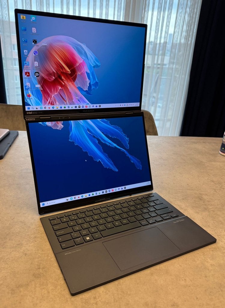ASUS Zenbook Duo 14 UX8406MA, Computers en Software, Windows Laptops, Ophalen, Intel Core Ultra 9, 32 GB, 14 inch