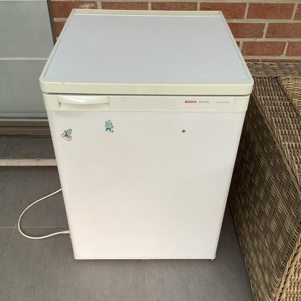 Koelkast met vriesvak Bosch, Elektronische apparatuur, Koelkasten en IJskasten, Ophalen, Gebruikt, Met vriesvak
