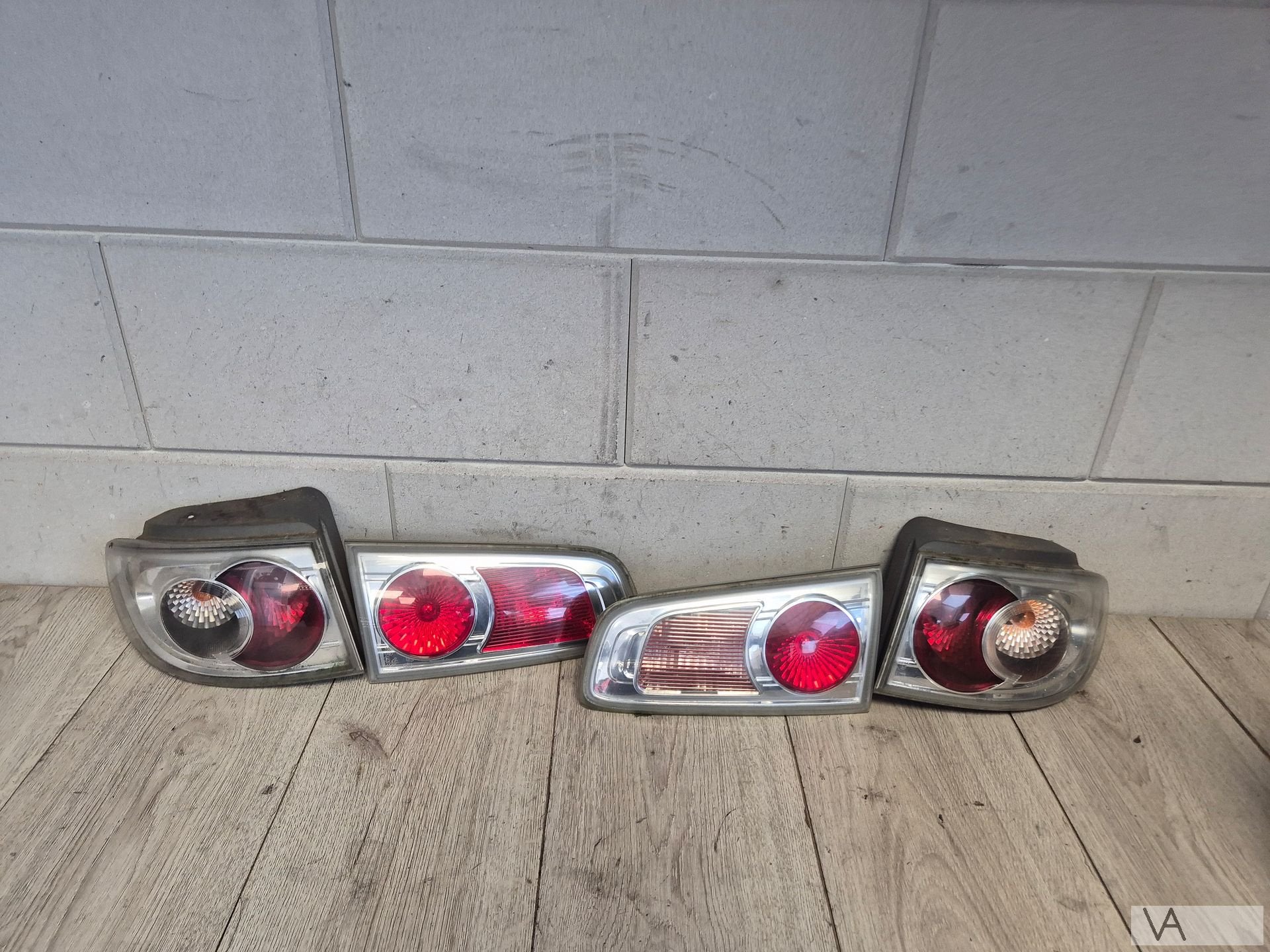 Mazda 2 van 2005 tot 2007 achterlicht links / rechts €150 st, Gebruikt, -, -, Ophalen of Verzenden