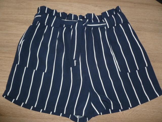 short meisjes, blauw met witte streep, Bel & Bo. maat 158, Kinderen en Baby's, Kinderkleding | Maat 158, Ophalen of Verzenden