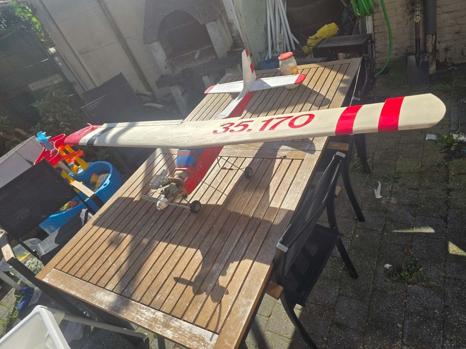 Klassiek RC Modelvliegtuig met Brandstofmotor, Hobby en Vrije tijd, Modelbouw | Radiografisch | Vliegtuigen, Ophalen, Gebruikt