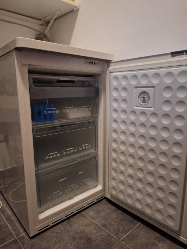 Diepvries tafelmodel Siemens, Gebruikt, Minder dan 85 cm, Minder dan 60 cm, Vrijstaand