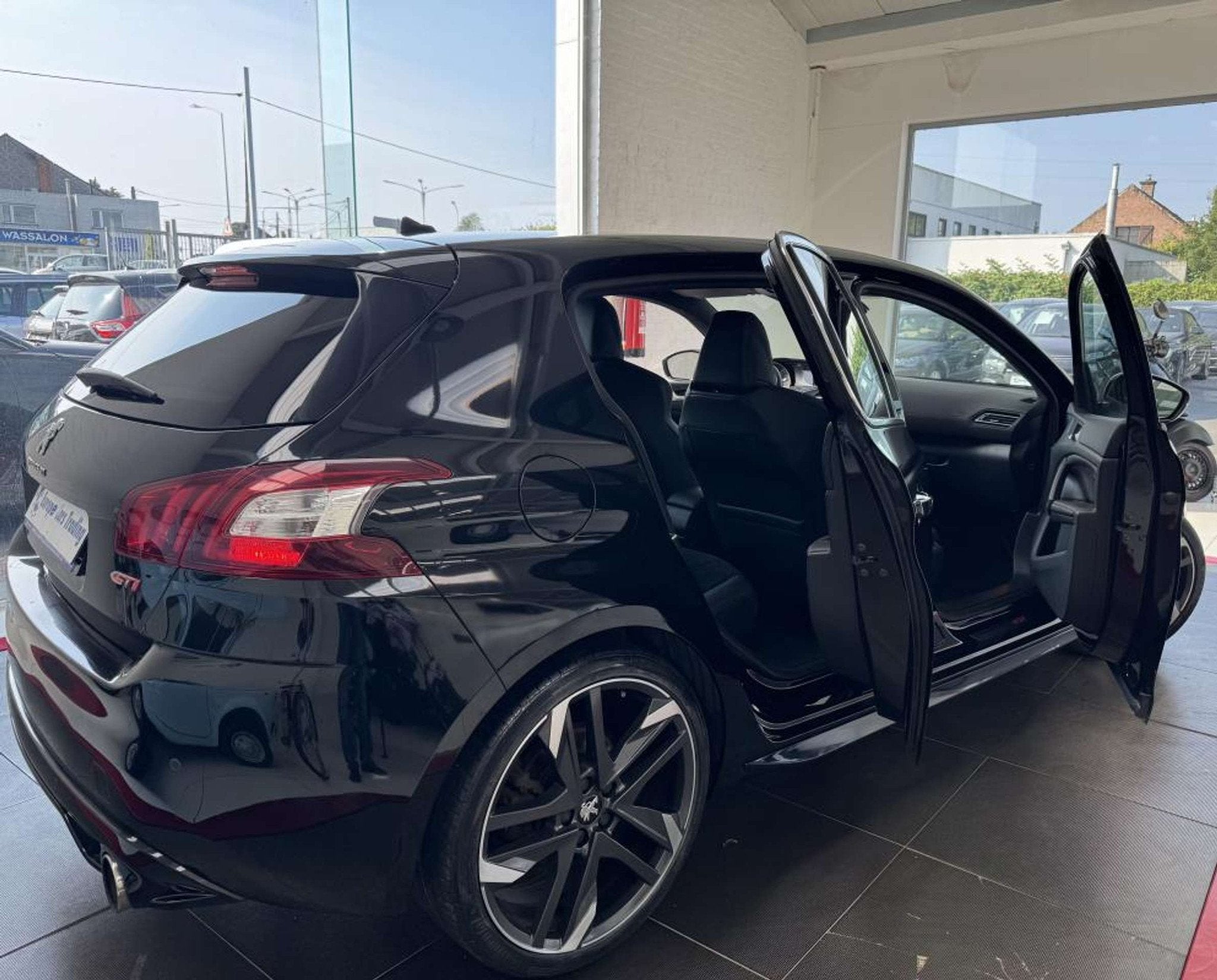 Peugeot 308 GTI By Peugeot Sport 270 CH 1ÈRE MAIN GAR 12M, Achat, 139 g/km, Entreprise, Alcantara