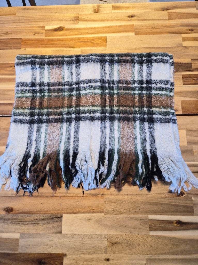 Geruite wintersjaal / Checked winter scarf, Kleding | Dames, Léon & Harper, Ophalen of Verzenden, Zo goed als nieuw, Sjaal