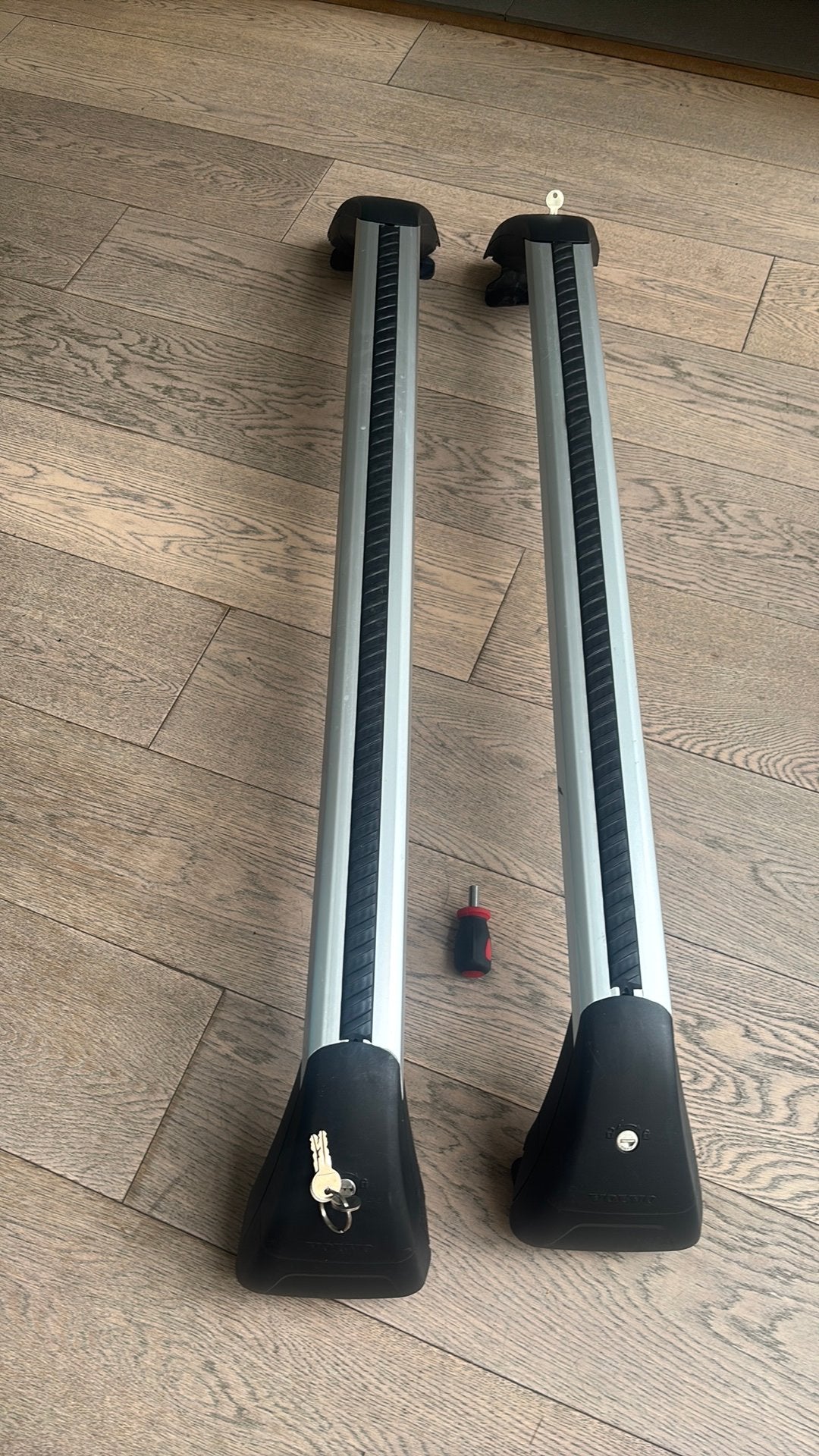 Barres de toit d'origine Volvo V40 2012-2019, Autos : Divers, Porte-bagages, Enlèvement, Utilisé