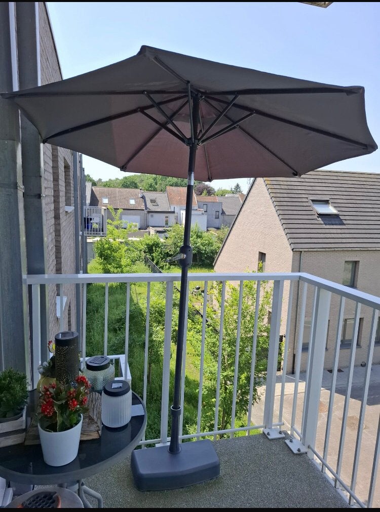 Parasol met voet, Tuin en Terras, Ophalen, Zo goed als nieuw