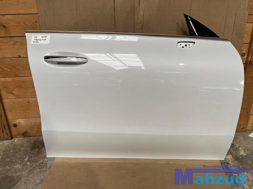 MERCEDES CLA 118.6 X118 wit rechts voor deur 2019+, Gebruikt, Mercedes-Benz AG, Deur, Mercedes-Benz