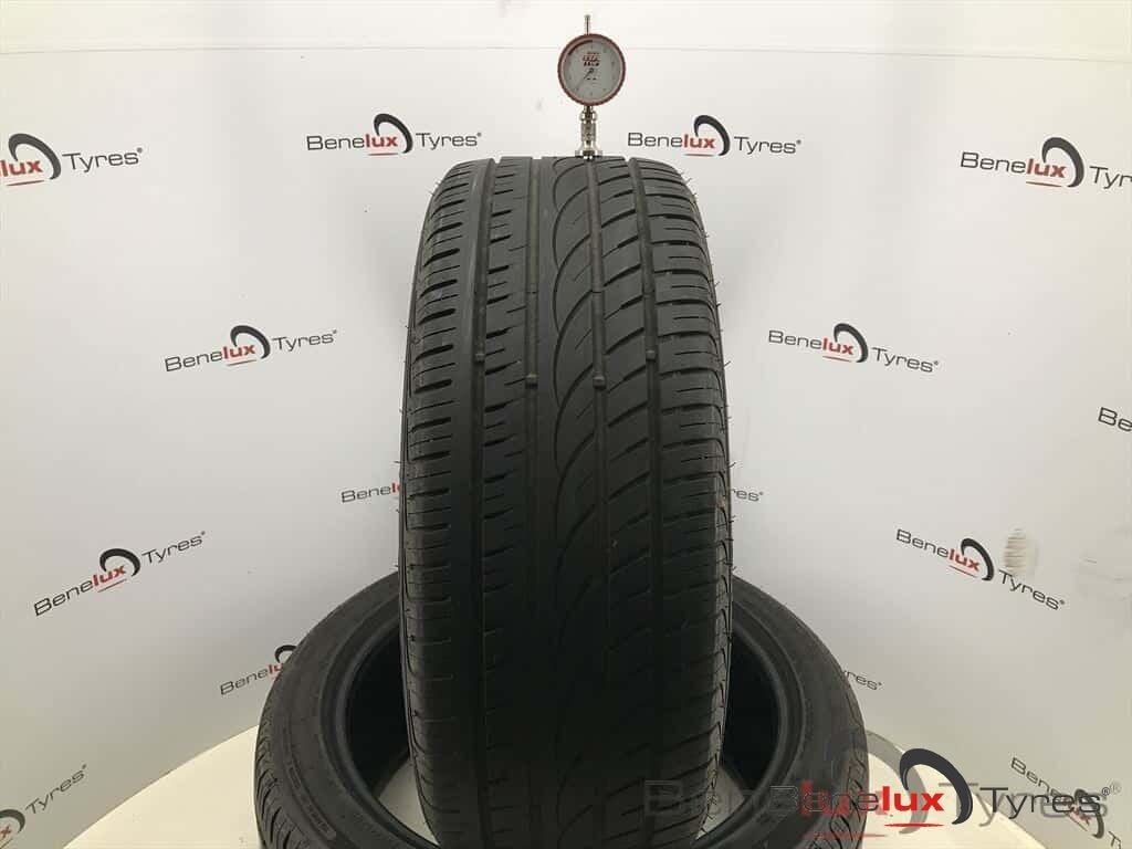 2 of 4 225/45R18 95W XL Aplus A607 225/45 R18 225/45/18, -, Pneus été, Enlèvement, Utilisé
