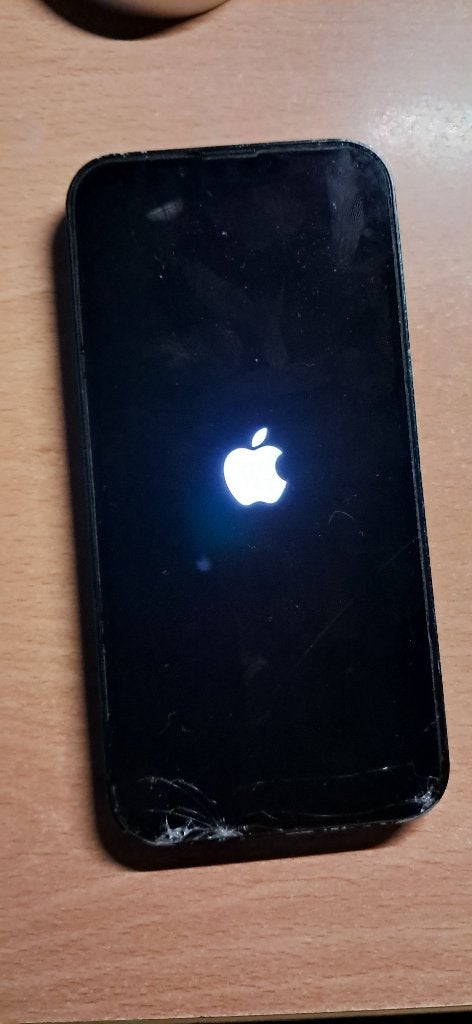 Iphone 13 pour pièces, Télécoms, Enlèvement, Utilisé, 128 GB, IPhone 13