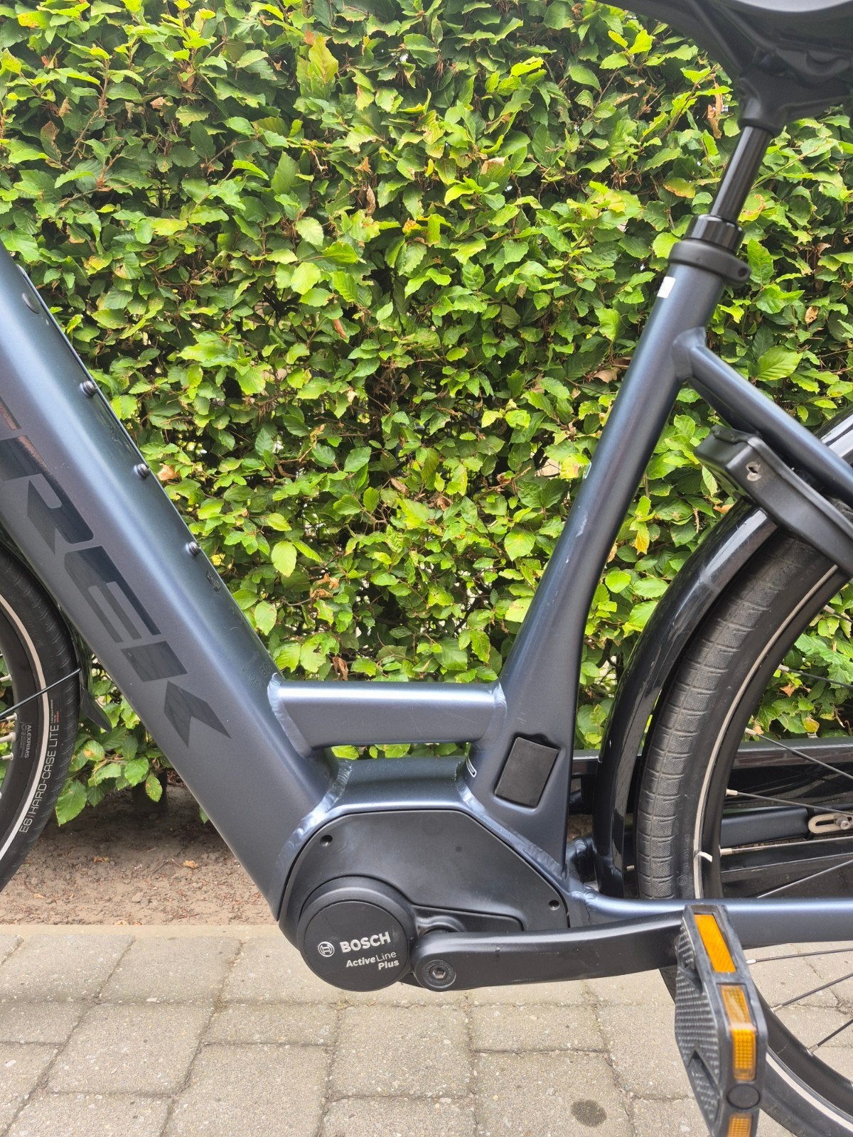 Trek Electrische fiets District+ 8, Fietsen en Brommers, Ophalen