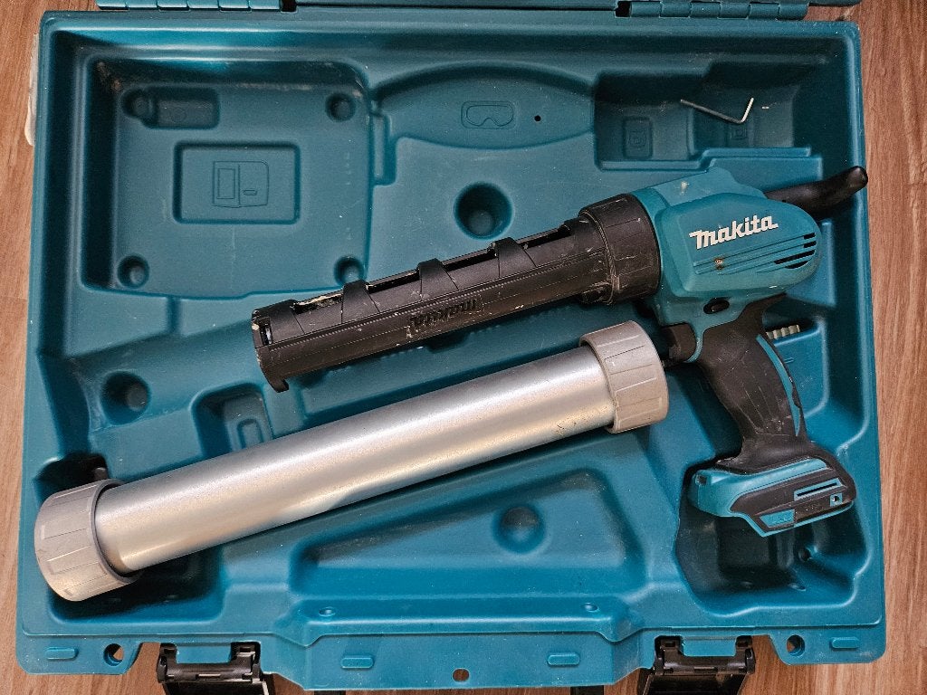 Kit de batterie pour pompe en silicone Makita, pistolet 18V, Enlèvement, Comme neuf, Pistolet à mastic, Makita