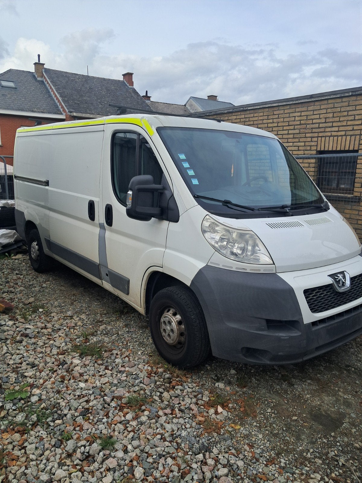 peugeot boxer ,lichte vracht, Auto's, Bestelwagens en Lichte vracht, Voorwielaandrijving, 4 deurs, Stof, 2500 kg