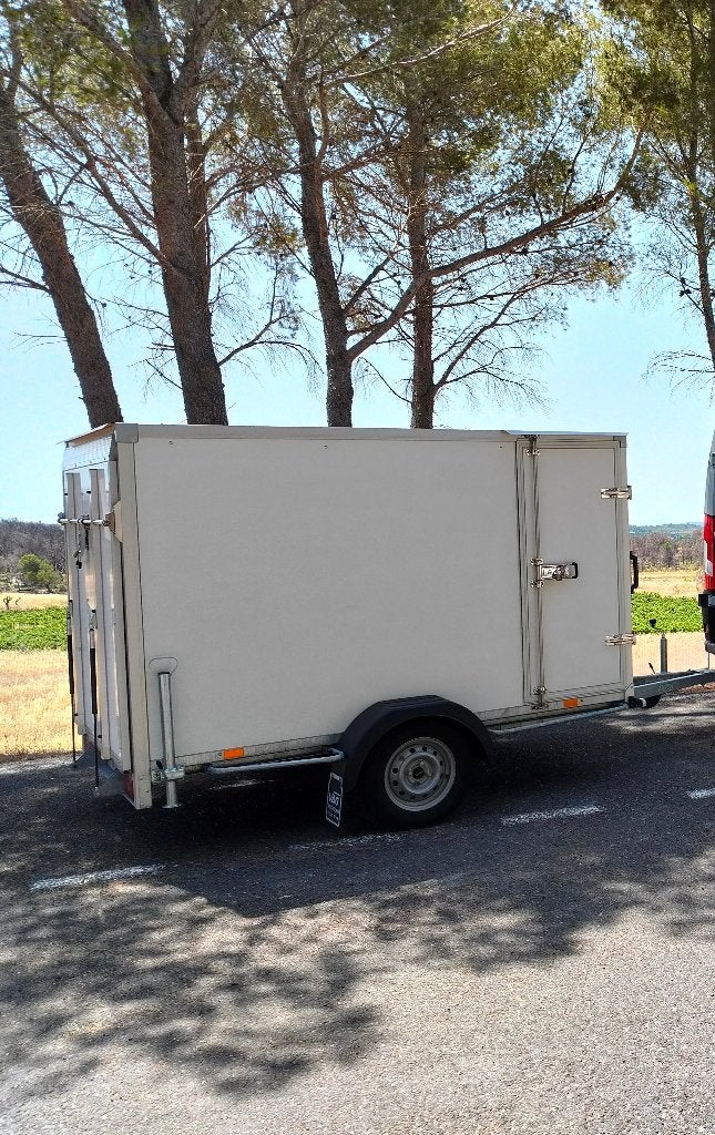Gesloten aanhangwagen Powertrailer Geka, Ophalen, Zo goed als nieuw
