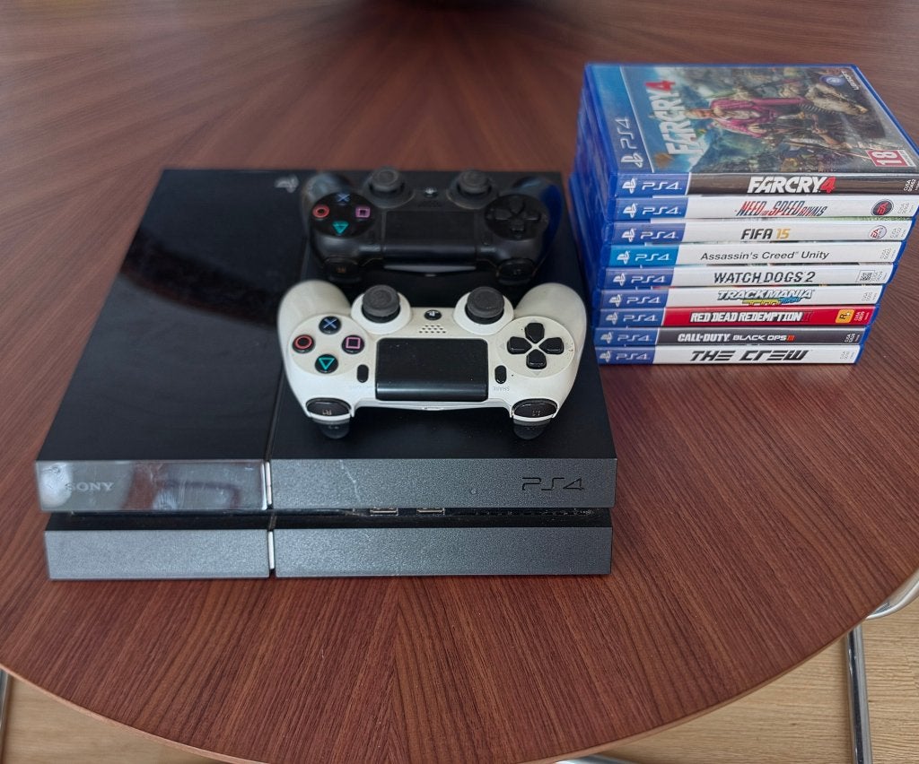 PS4 met games, Games en Spelcomputers, Games | Sony PlayStation 4, Ophalen, Gebruikt, Eén computer, 3 spelers of meer